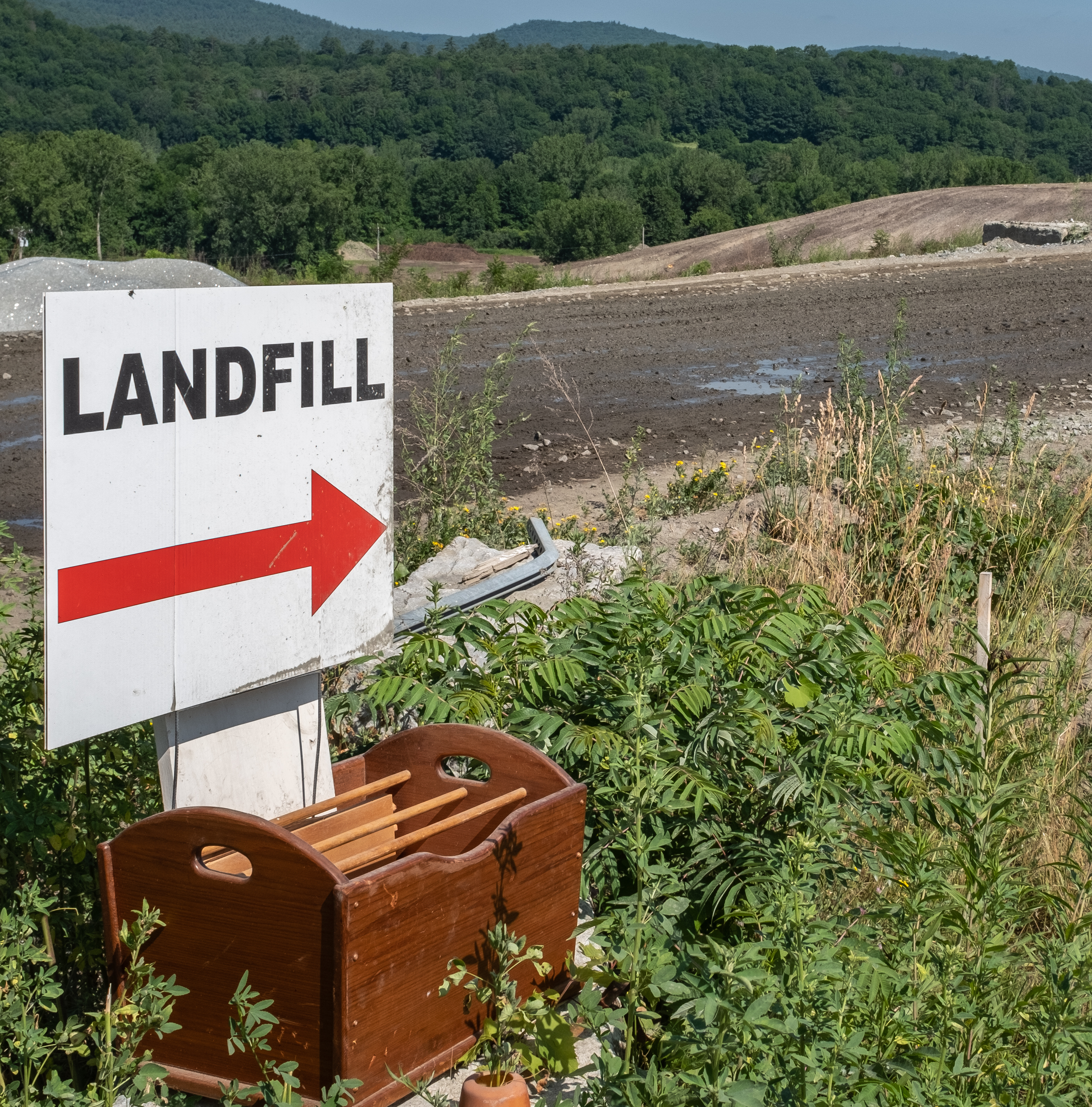Lyn Miller, Landfill Welcome
