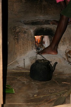 Black Tea Kettle, Kaloungi Village, Uganda
