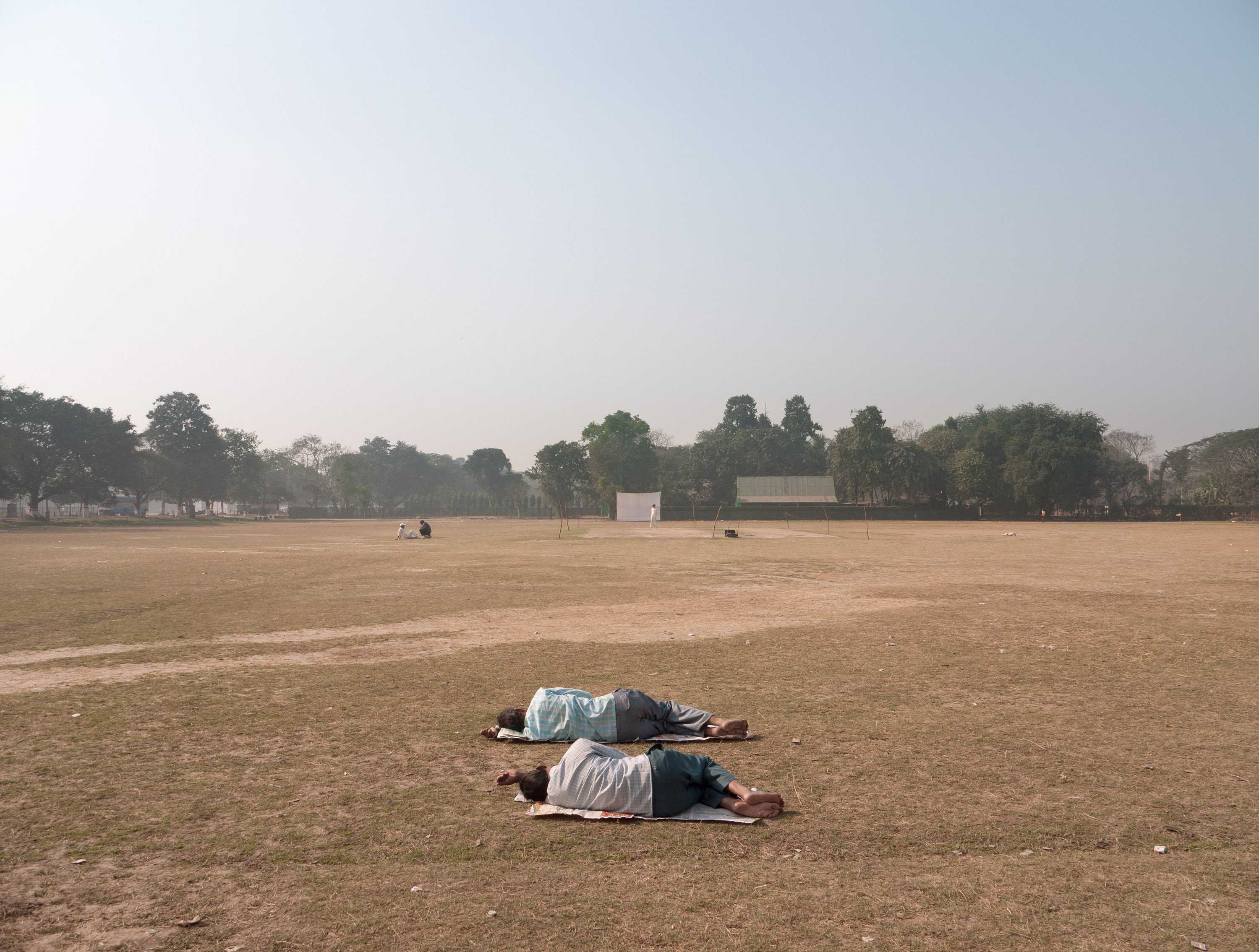 Alan Thomas, Sleeping on the Maidan, Calcutta, 2011