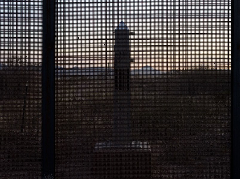 Border Monument No. 90